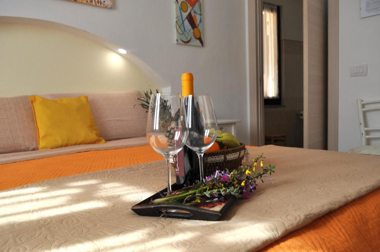 B&B Rosa Dei Venti Santa Teresa Gallura Eksteriør bilde